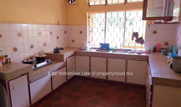 BAIE DU TOMBEAU : 6-bedroom house