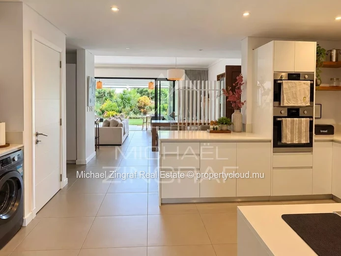 Appartement 3 chambres avec jardin privé au cœur d’Azuri
