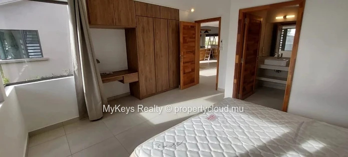 Mountain Views – Private Pool – Large Garden