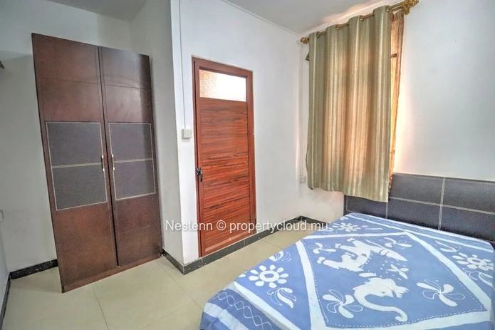 3-bedroom family home with garage and balcony – Pointe aux Biches