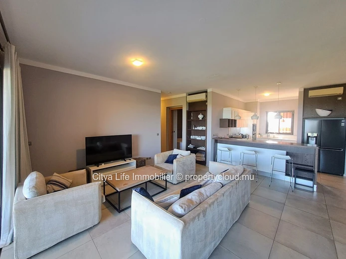 3-Bedroom Luxury Apartment for Sale in Balaclava 210m²