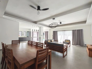 4 Bedroom Villa