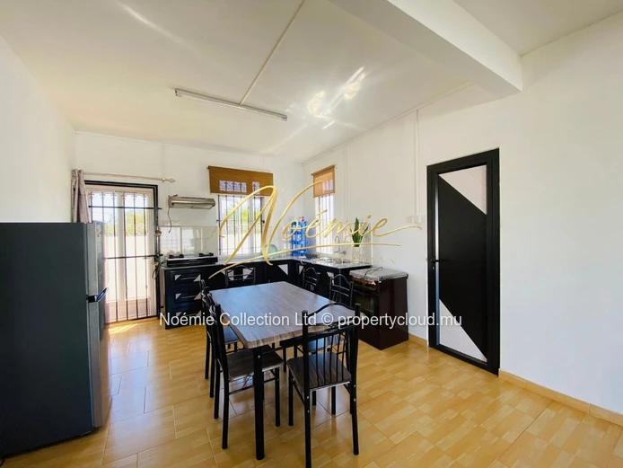 2-Bedroom Apartment for Rent in Pereybère