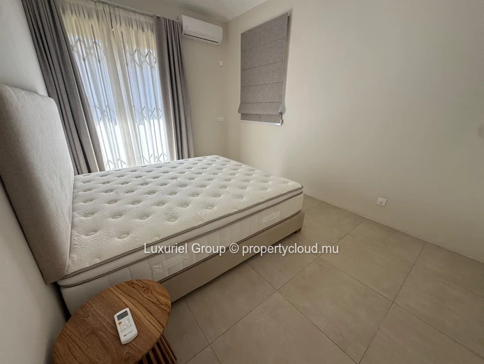  Beautiful Semi-Furnished Villa for Rent in Belle Vue Harel