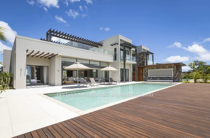 Contemporary 4 bedroom villa with golf view in Anahita, Mauritius