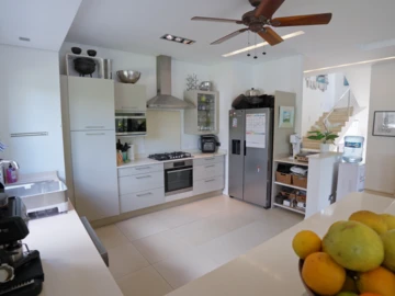 4 Bedroom Apartment