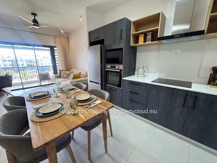 Brand-New Top-Floor 1-Bedroom Apartment for Rent in Indigo Apartments