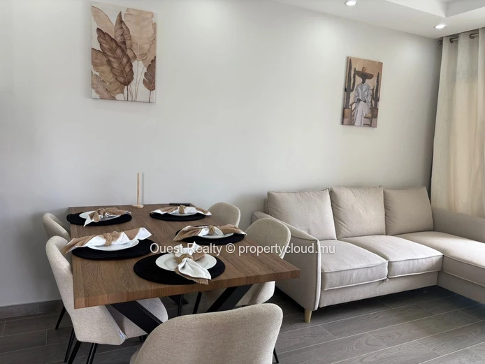 Coastal Comfort, Smart Investment – 3 Bedrooms in Prime Flic en Flac