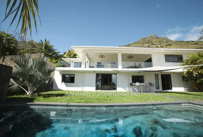 Luxueuse villa vue mer à vendre à Tamarin, Ile Maurice