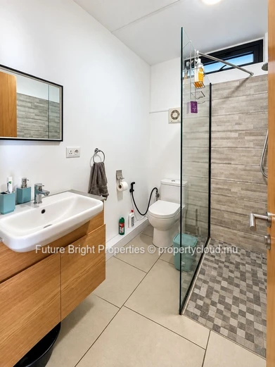Modern 2-Bedroom Apartment for Rent in Cascavelle