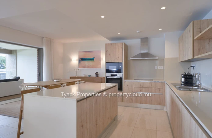 Appartement avec accès exceptionnel au lagon
