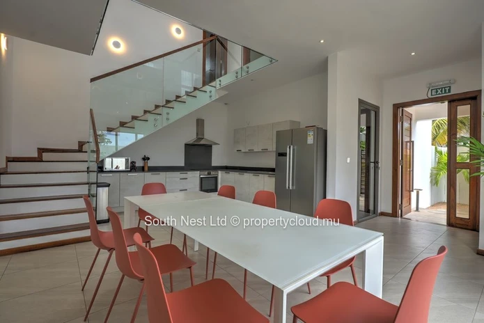 Villa - Garage - Piscine - Résidence sécurisée 