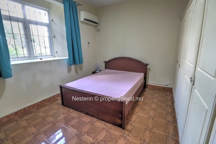 Maison au  rez-de-chaussée avec 3 chambres