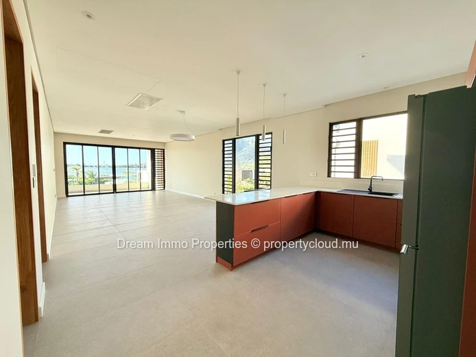 Splendides Appartements 3 Ch Avec Vue Mer & Montagne Pieds Dans L’Eau – Ile Maurice