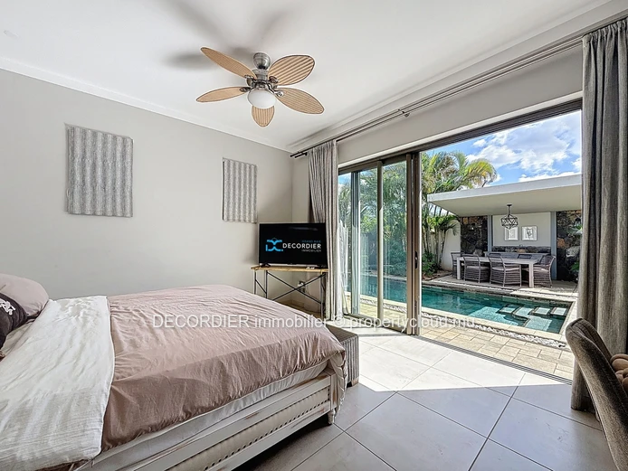 A spacious and secure villa for the whole family