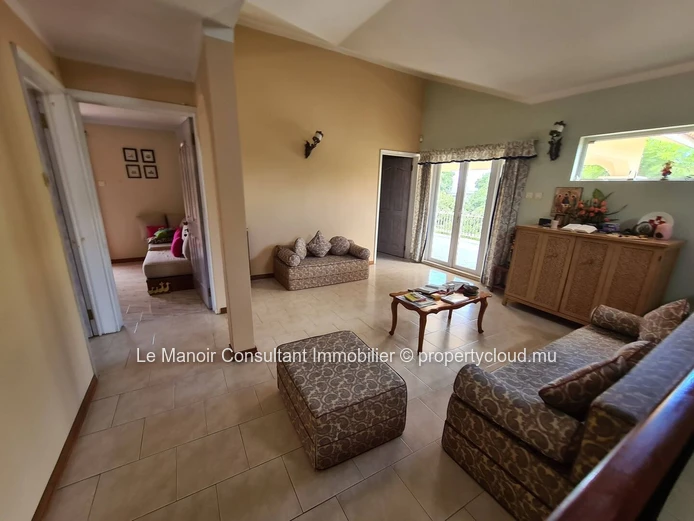 Villa de 5 chambres avec piscine à vendre à Bambous