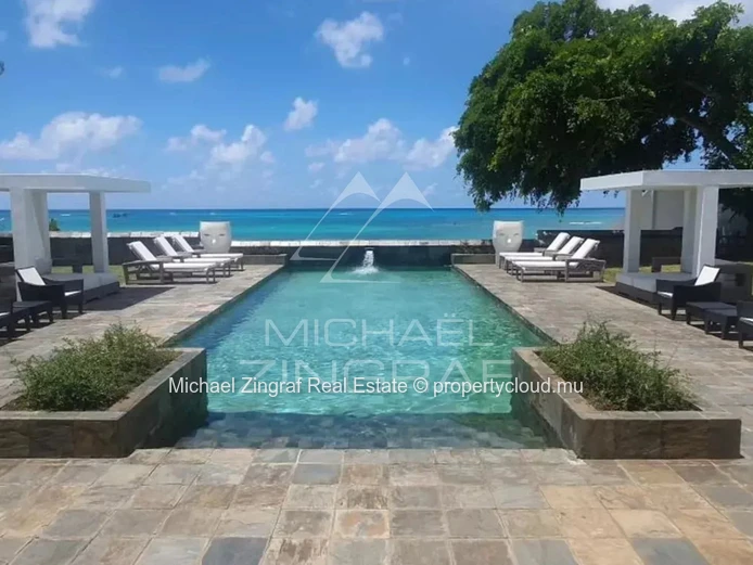 Mauritius – Exceptional 4-Bedroom Beachfront Villa with Panoramic Ocean Views in Pointe aux Canonniers