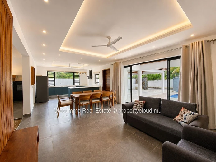 Trou aux Biches - Magnificent modern 5-bedroom en-suite furnished villa with swimming pool for rent