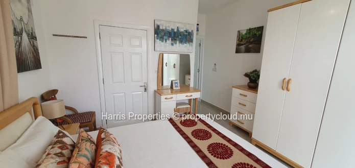 Appartement moderne & lumineux au deuxième étage à louer à Pereybère