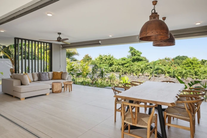 Bois Chandelle - Contemporary 4-bedroom house
