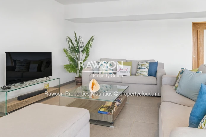 3 En-Suite Bedroom Penthouse | Sea View | Private Pool | Saint-Antoine