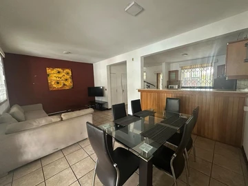 Townhouse, Duplex de 3 Chambres