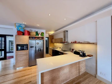 3 Bedroom Townhouse, Duplex