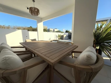 3 Bedroom Villa