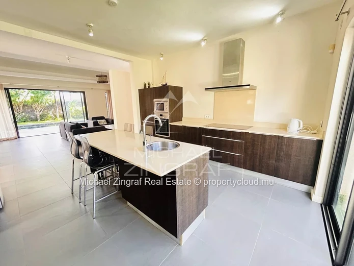 EXCLUSIVE: Villa in a Residential Estate in Grand Baie