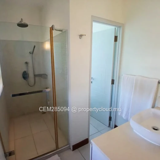 Appartement luxueux avec vue sur mer à vendre à Pointe aux Biches