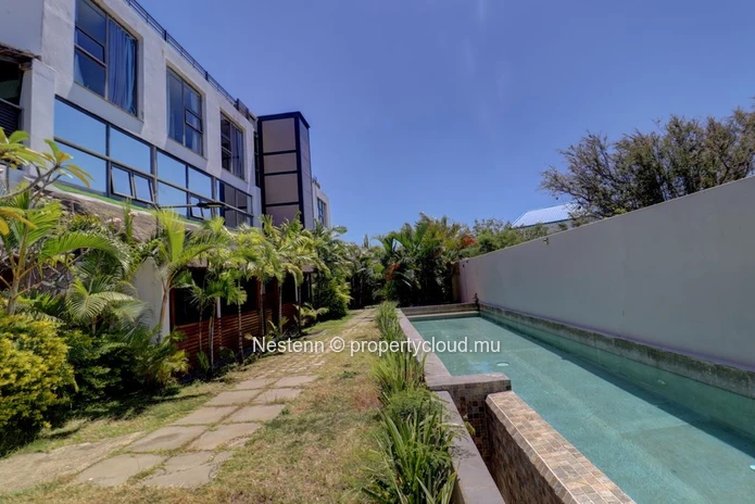 Penthouse de 3 chambres avec son toit terrasse et une belle vue à 180 degrés 