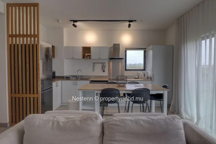 Modern 2-bedroom apartment in Moka , fully equipped kitchen, air conditioning, and close to amenities.