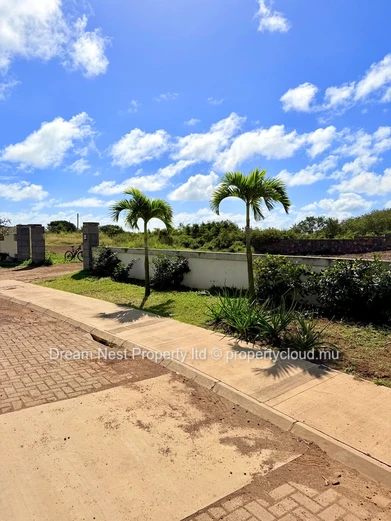 Exceptional Homesite in Les Allées du Golf – Mont Choisy