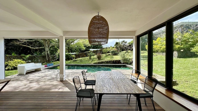 Maison de 3 chambres + un studio à St Antoine
