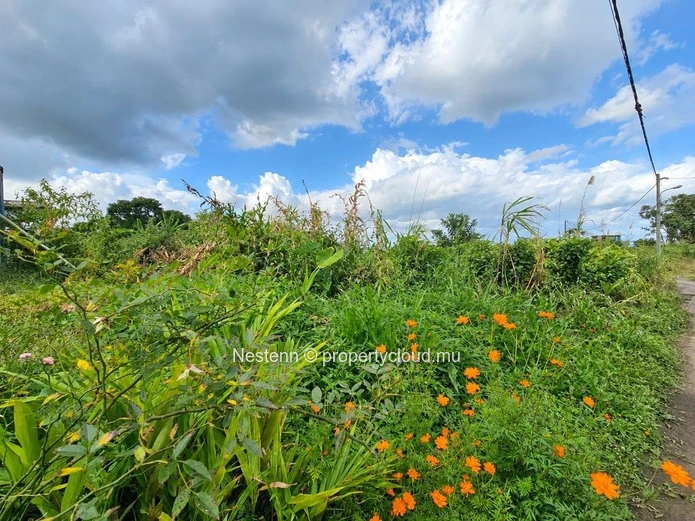 Prime 2,532 m² Residential Plot in a peaceful neigborhood