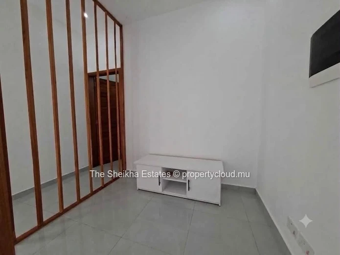 Luxurious Modern Villa For Long-Term Rental – Calodyne
