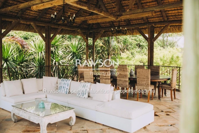 4 En-Suite Bedroom Villa | Pool | Lagoon View | Calodyne | From €6,500/Month