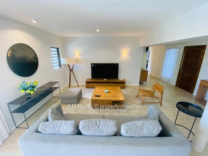 Beautiful ground floor apartment with private pool for sale in Tamarin, Mauritius