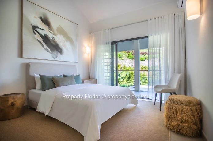 Luxurious 4-Bedroom Villa with Breathtaking Le Morne Views