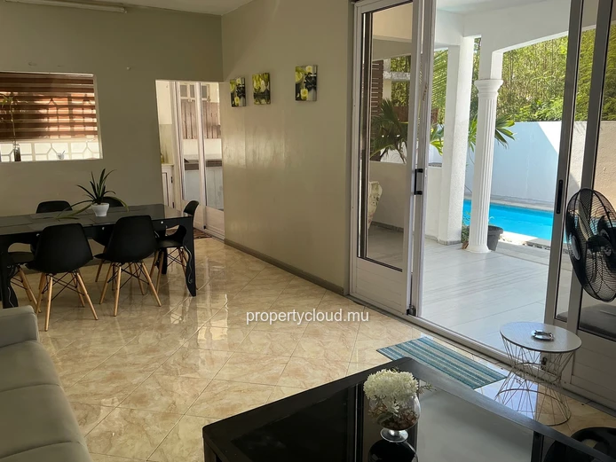 For sale in Mont Choisy, 300m from the beach. 4-bedroom villa + rooftop terrace. Reserved for local market - rare inv...