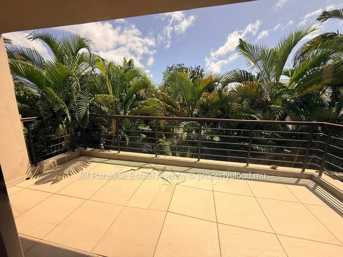 Modern 4-Bedroom Townhouse with Private Pool in Gated Community 