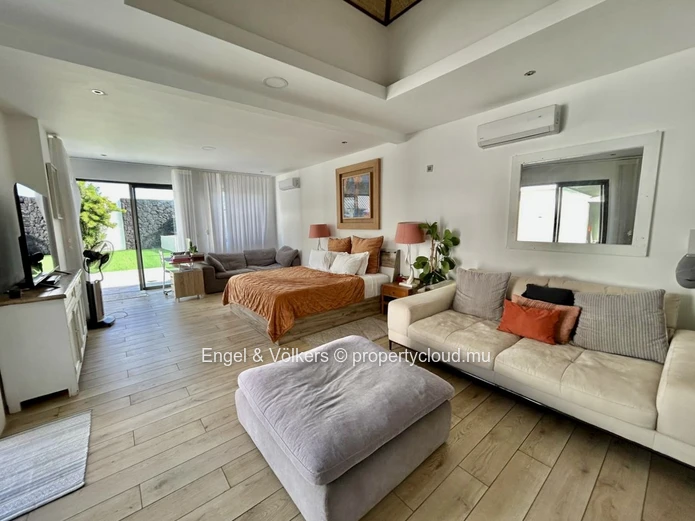 Exceptional 5-Bedroom Villa for Sale – Accessible to Foreign Buyers