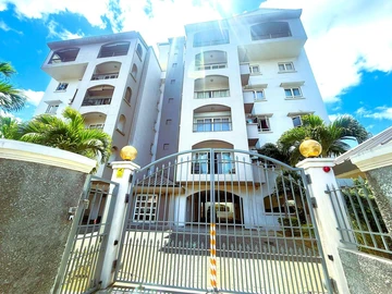 4 Bedroom Apartment