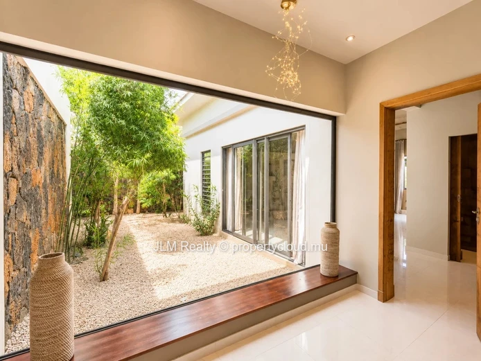 For Sale: Balinese-Inspired Villa in Grand Baie, Mauritius