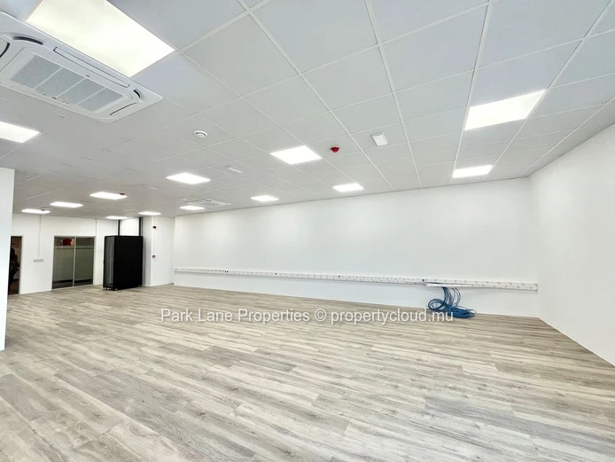 113 m² Partly Fitted Office Space for Rent in Ebene