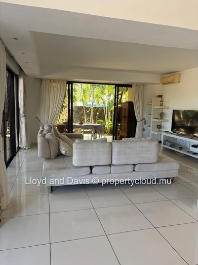 Luxury Triplex with Spacious Terraces