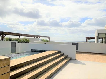 Penthouse de 3 Chambres