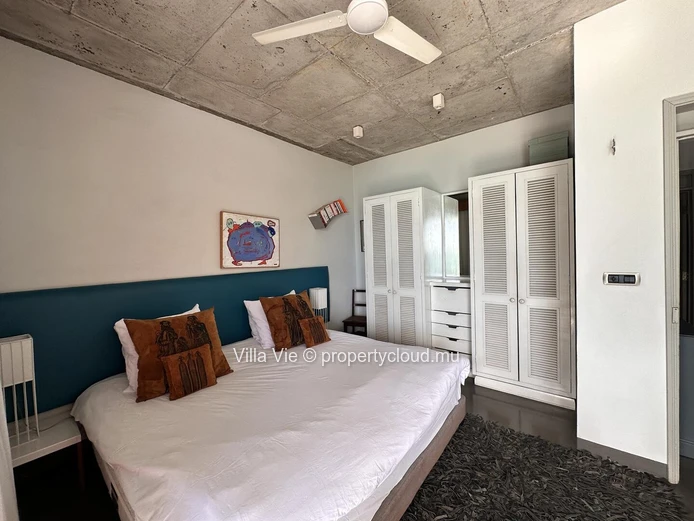 Péreybère - Belle villa de 2 chambres pieds dans l'eau