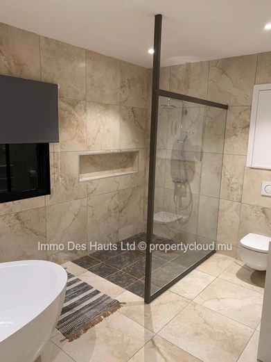 Villa de 5 chambres en vente Florèal 