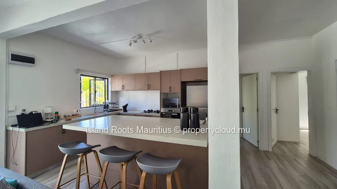 Charming House for Sale in Calodyne!